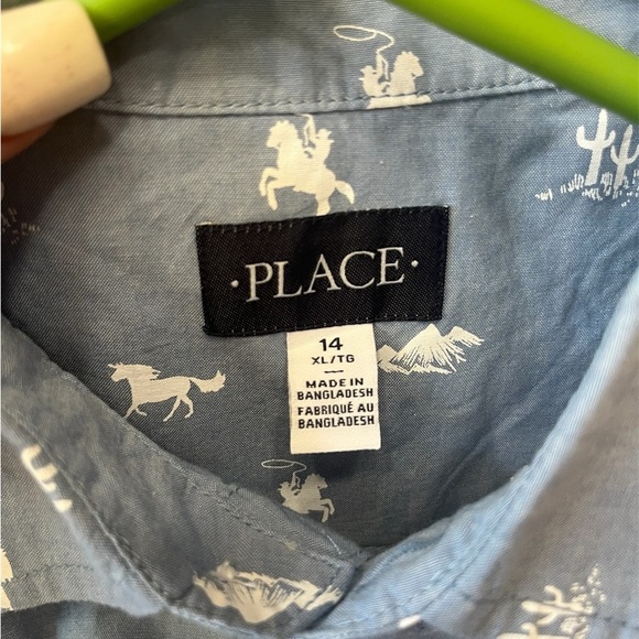 The Children’s Place boys western short sleeve button down shirt - Picture 2 of 3